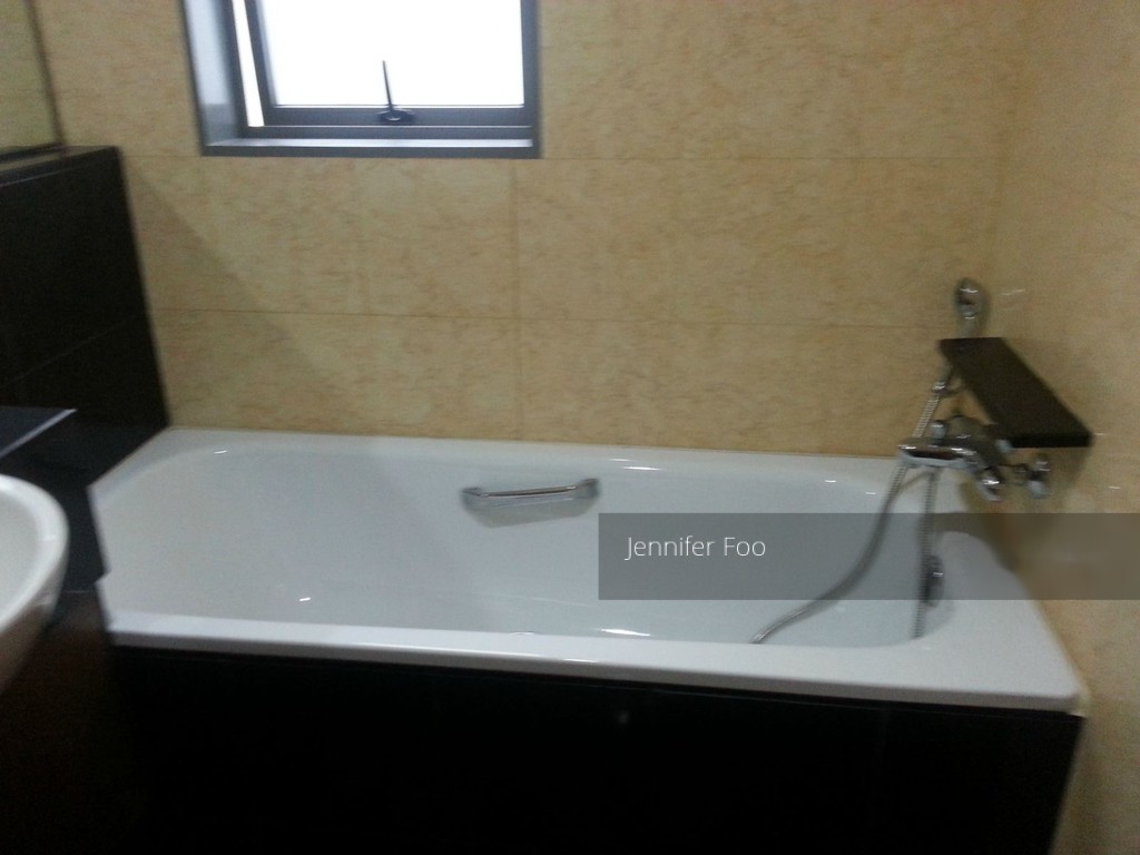 The Waterina (D14), Apartment #205596601